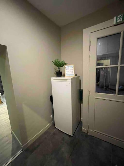 La Suite De L'Empereur/ Logement Neuf Janvier 2024 Orleans Luaran gambar